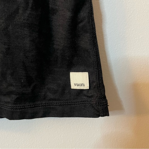 Vuori Lux Performance Racerback Black Camo Tank Top size small - Picture 4 of 5